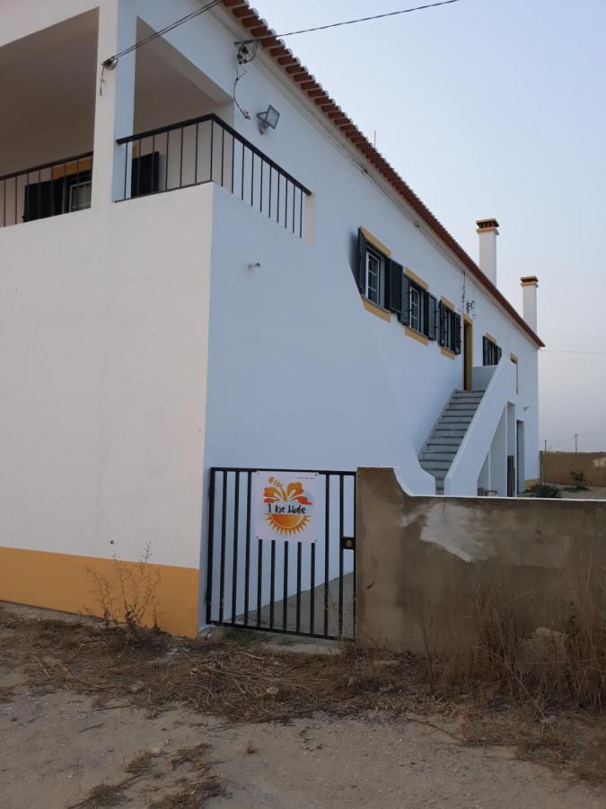 I Ka Hale Bed & Breakfast Vila Nova de Milfontes Bagian luar foto